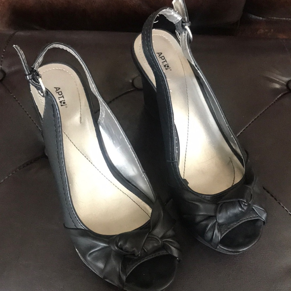 WEDGES